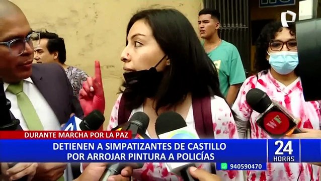 Marcha por la paz : simpatizantes que arrojaron pintura en manifestación permanecen detenidos