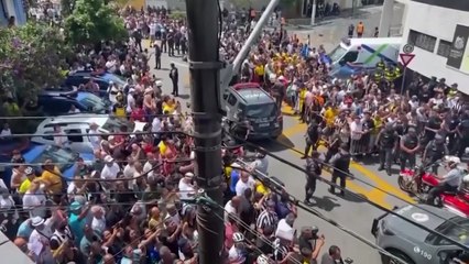 영원한 '축구 황제' 펠레, 산투스서 '영면' / YTN