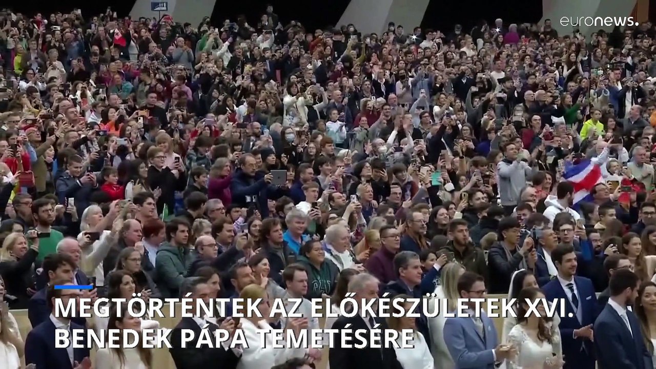 Az utolsó napon volt a leghosszabb a sor a néha...