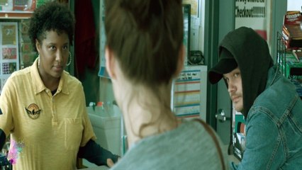 بتضرب كلاكس عليه بطريقة مستفزة فبيحول حياتها لجحيم