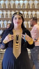 Beautifull girl Golden Girl Very Beautiful