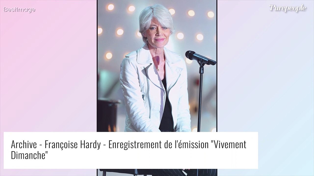 Citée parmi les meilleurs chanteurs de l'histoire, Françoise Hardy "stupéfaite" ne comprend pas