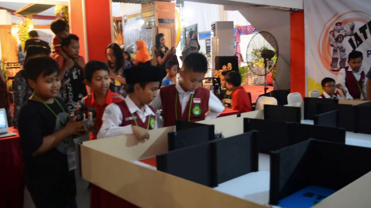 Lego Robot Jateng Robotic Competition