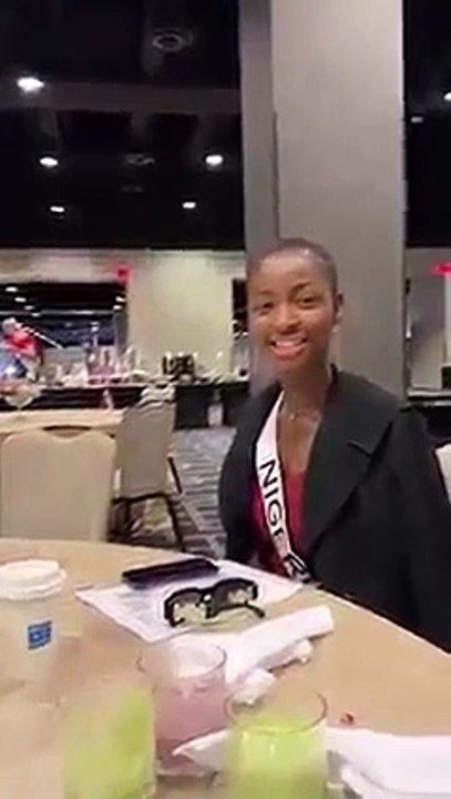 Vừa nhập cuộc Miss Universe, Ngọc Châu đã tranh thủ mở lớp dạy tiếng Việt cho dàn thí sinh