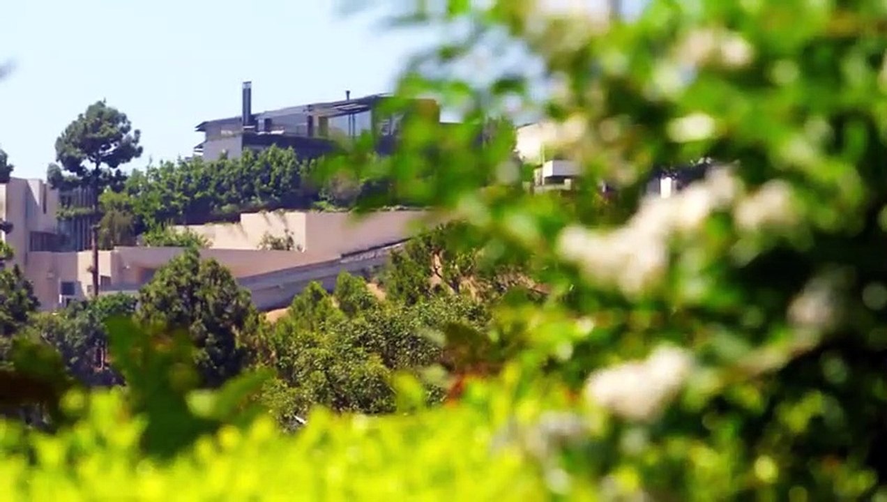 Selling Sunset - Se1 - Ep05 HD Watch