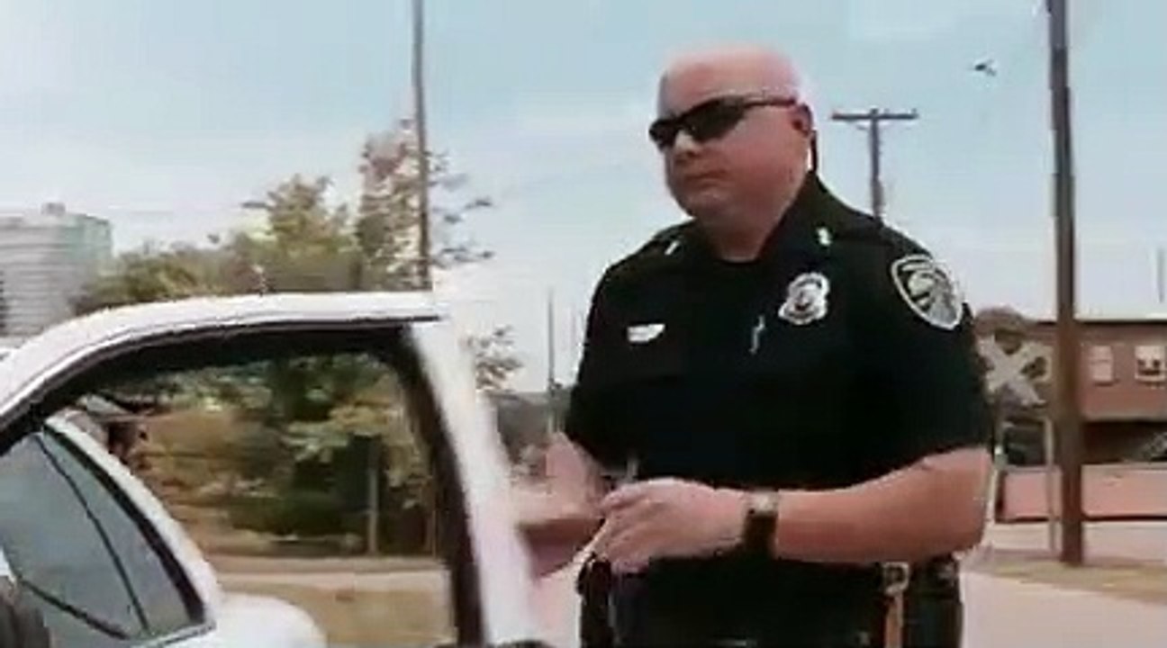 Mur-'der Chose Me - Se1 - Ep03 - Friendly Fire HD Watch