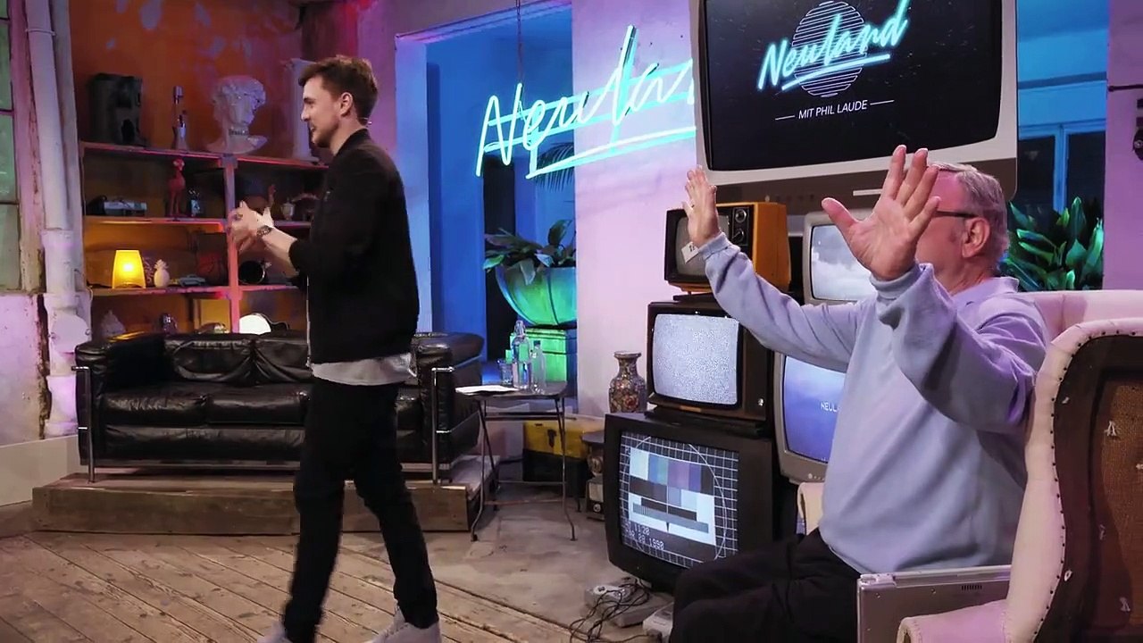 Neuland with Phil Laude - Se1 - Ep02 - 100% Entertainment feat. Eko Fresh HD Watch