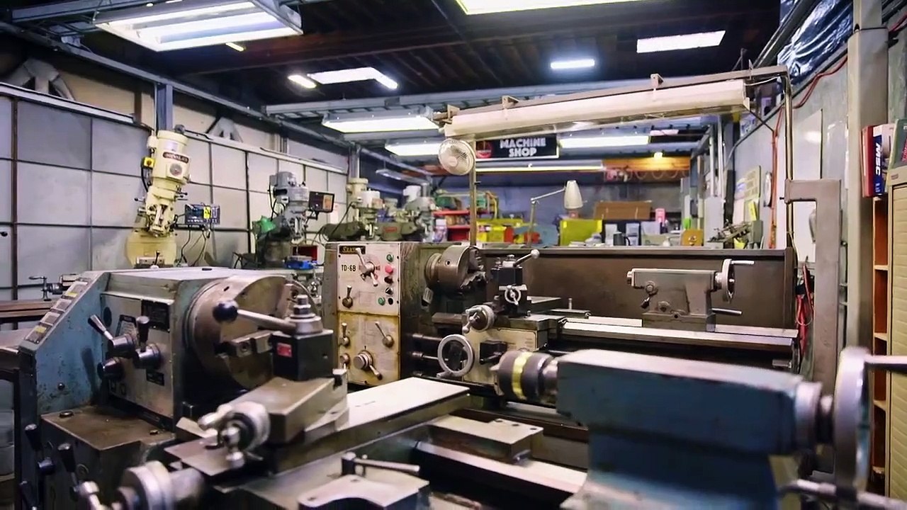 Savage Builds - Se1 - Ep04 - Forging Excalibur HD Watch