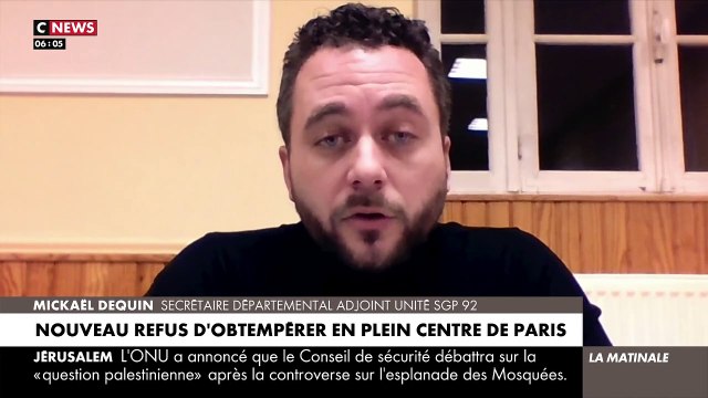 Des policiers ouvrent le feu à plusieurs reprises en plein Paris contre un véhicule en fuite qui heurte plusieurs voitures avant de s’encastrer dans un autobus