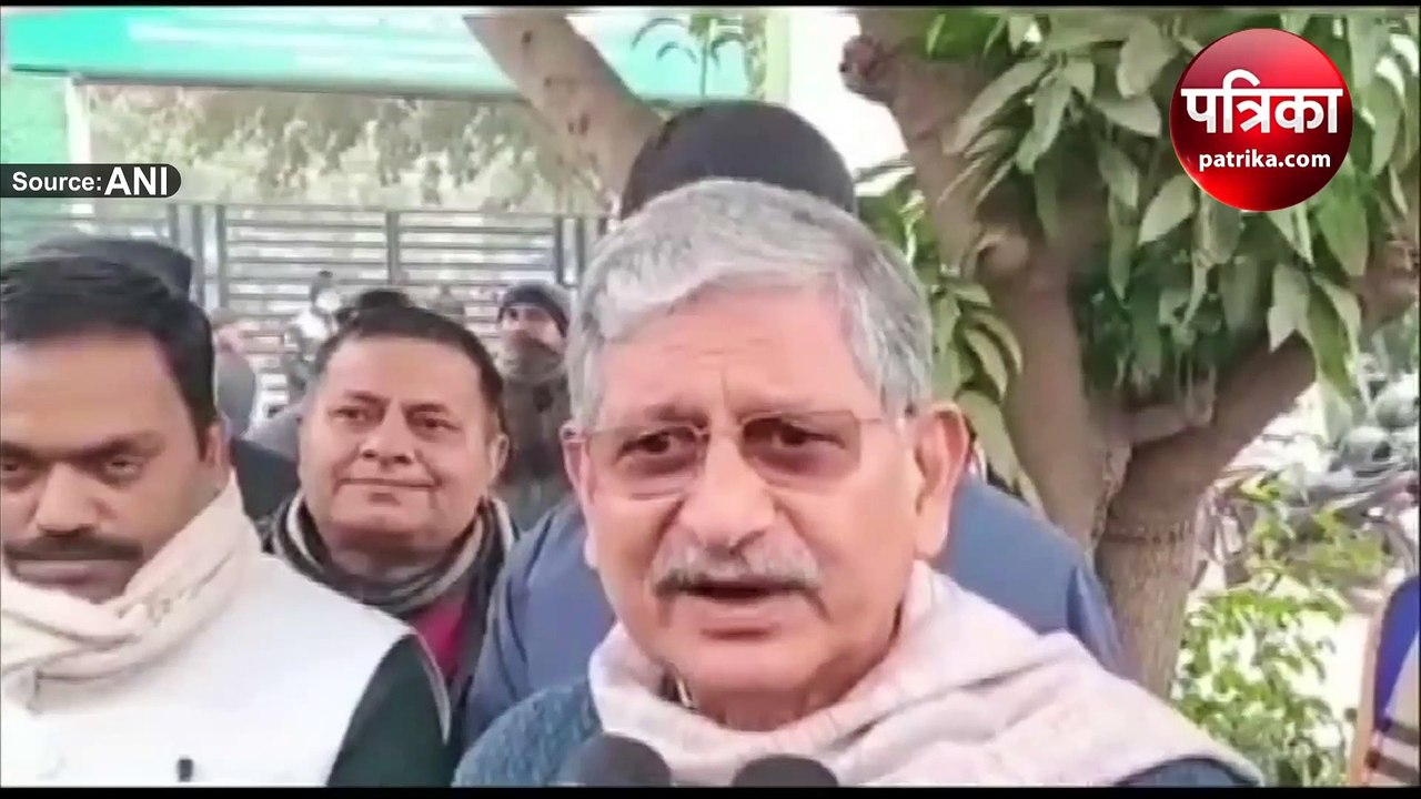 Video: लाठीचार्ज होता रहता है.... पटना में छात्...