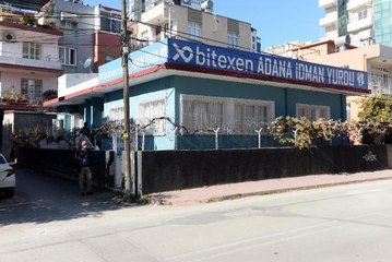 SPOR Fenerbahçe maçına hazırlanan kadın futbolcuların malzemelerini çaldılar