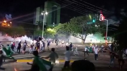 تصاویری از درگیری مخالفان دولت در بولیوی؛ معترضان خواهان آزادی رهبر خود شدند