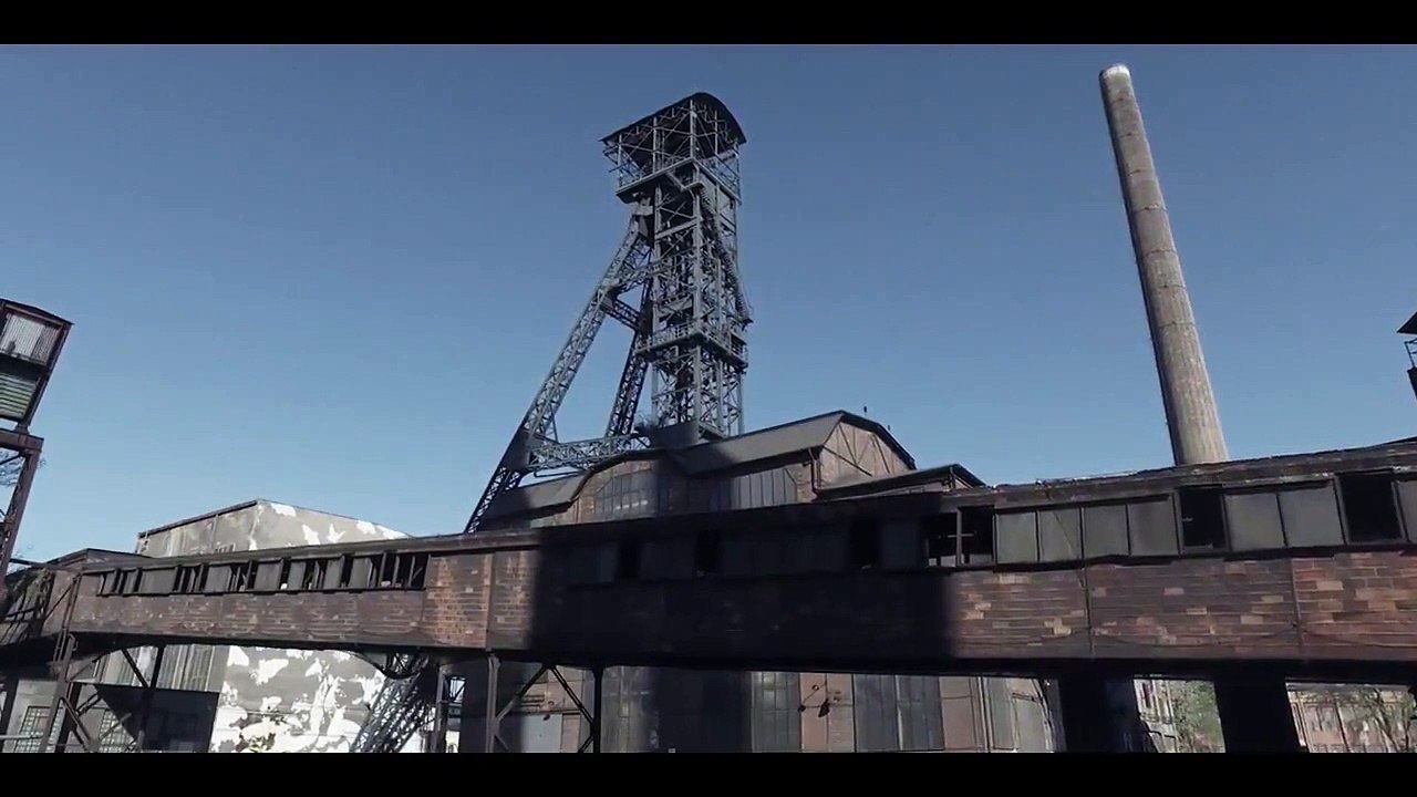 Les Emmerdeurs - Se1 - Ep05 - The Hideout HD Watch