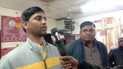 बेखौफ बदमाश...बैंक खुलते ही घुसे लुटेरे, आठ लाख की नकदी लेकर फरार