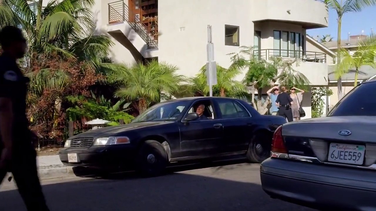 Bosch - Se3 - Ep05 - Blood Under the Bridge HD Watch