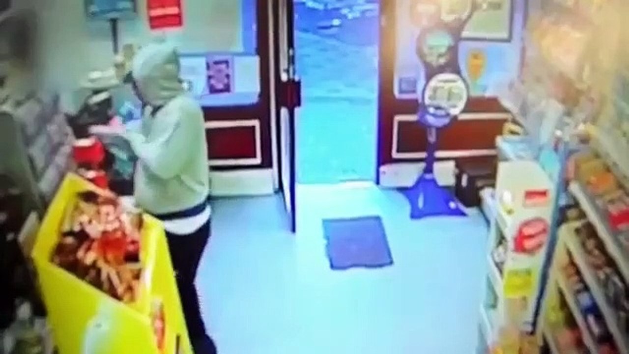 Caught Red Handed - Se6 - Ep05 HD Watch