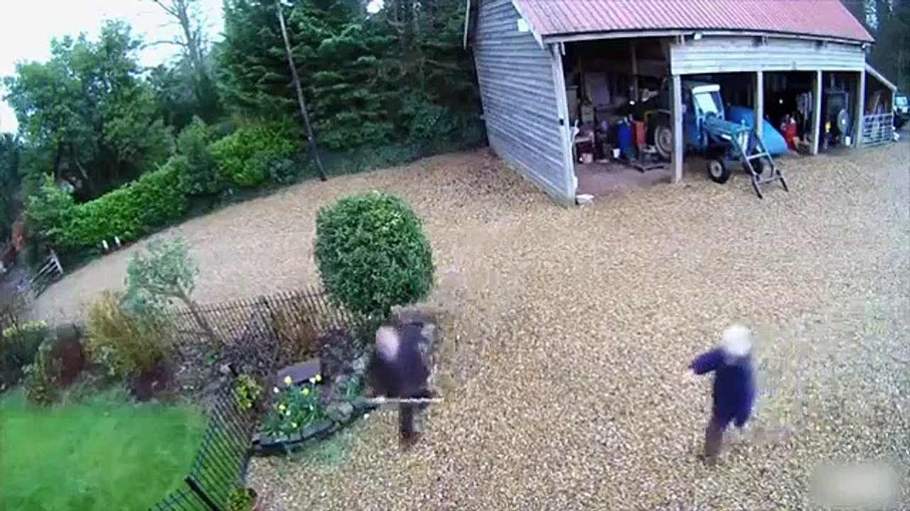 Caught Red Handed - Se6 - Ep06 HD Watch