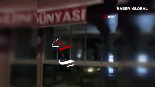 Mide bulandıran görüntü... Fare, simit ve poğaçaların arasında cirit attı