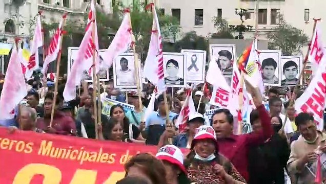 En Perú los manifestantes vuelven a las calles después de los días festivos
