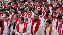 Watch: Mourners pour into St Peter’s Square for Pope Benedict funeral