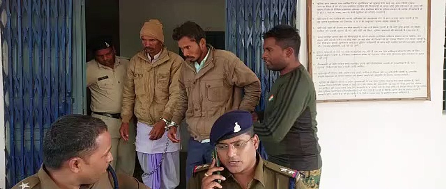 युवक की हत्या के मामले में पिता-पुत्र गिरफ्तार