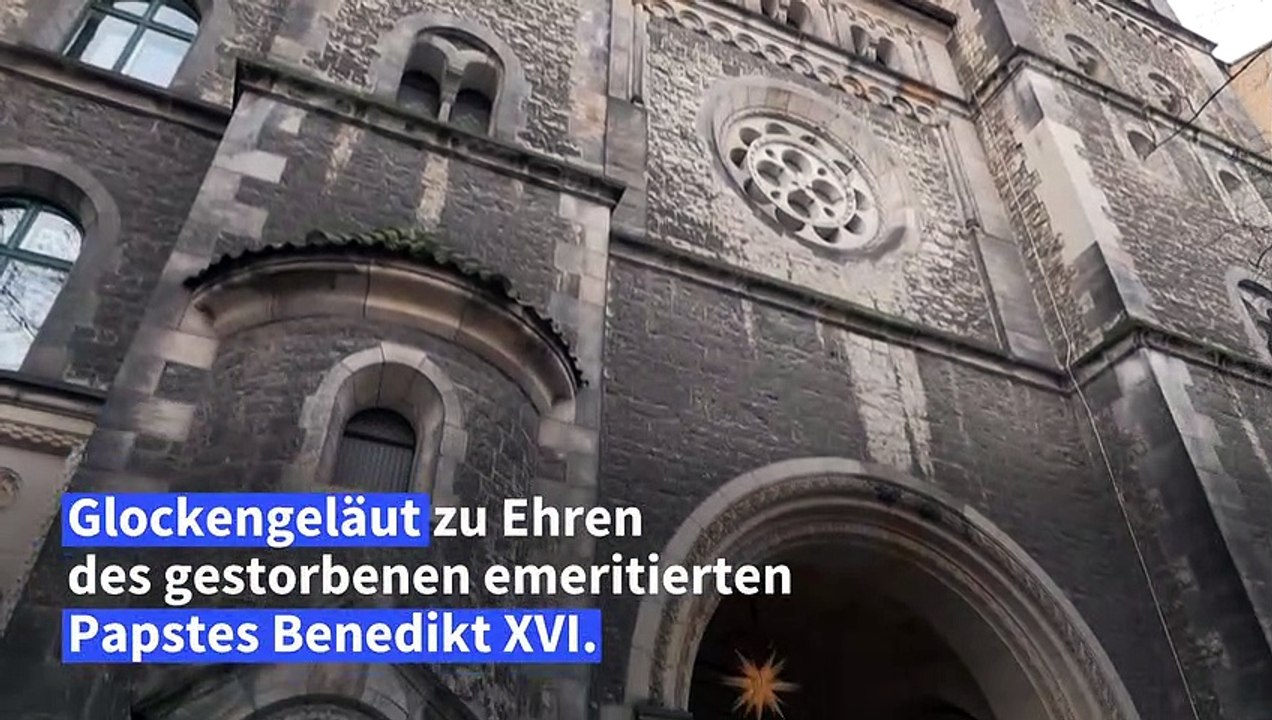 Glockengeläut zu Ehren von Benedikt XVI.