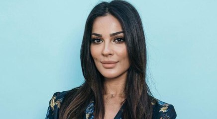 نادين نجيم لمتابع تمنى لها اعتزال التمثيل: اللي جاي راح يحرق دمك