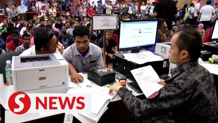 Govt pledges to shorten process of hiring foreign workers to less than 30 days