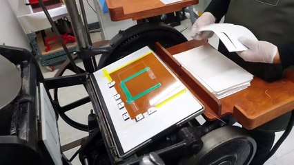 envelopes with letterpress foil stamping and die cutting