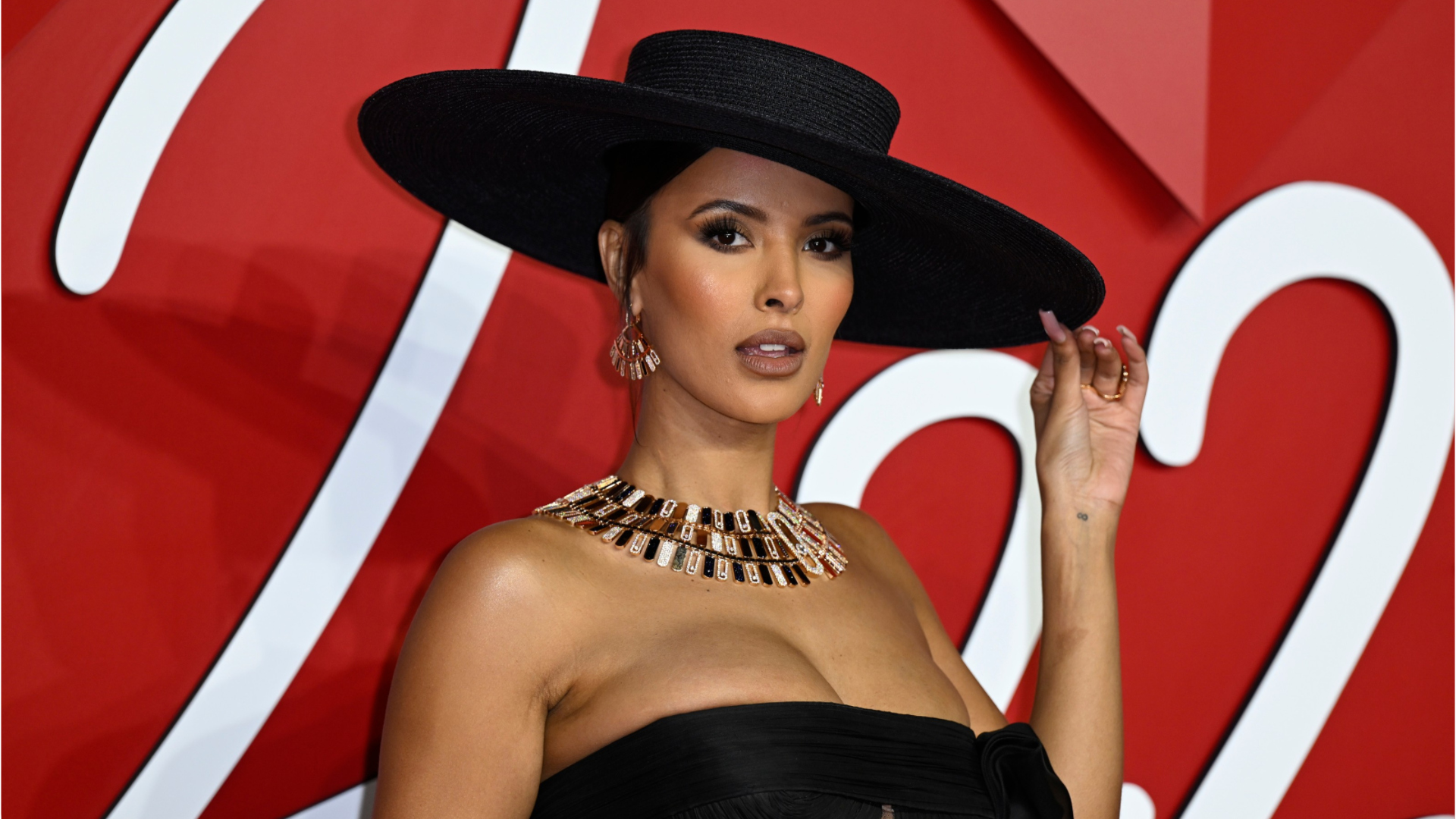 Maya Jama stuns in red co-ord as she makes Love Island debut