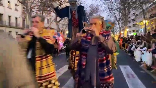 Comença la cavalcada dels Reis de l'Orient a València