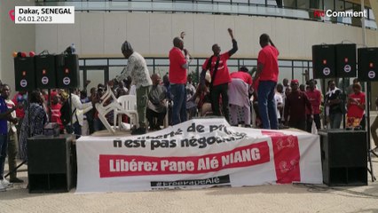 Download Video: Wütende Demonstrationen für mehr Pressefreiheit im Senegal