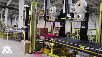 مع استمرار عدم اليقين الاقتصادي.. Amazon تعتزم تسريح أكثر من 18 ألف موظف خلال 2023