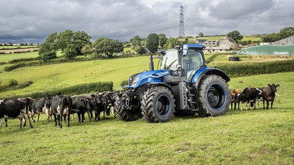 Tractor powered by cow manure hailed as eco-friendly breakthrough