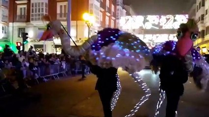La Cabalgata de los Reyes Magos vuelve a ilusionar a los más pequeños en Burgos