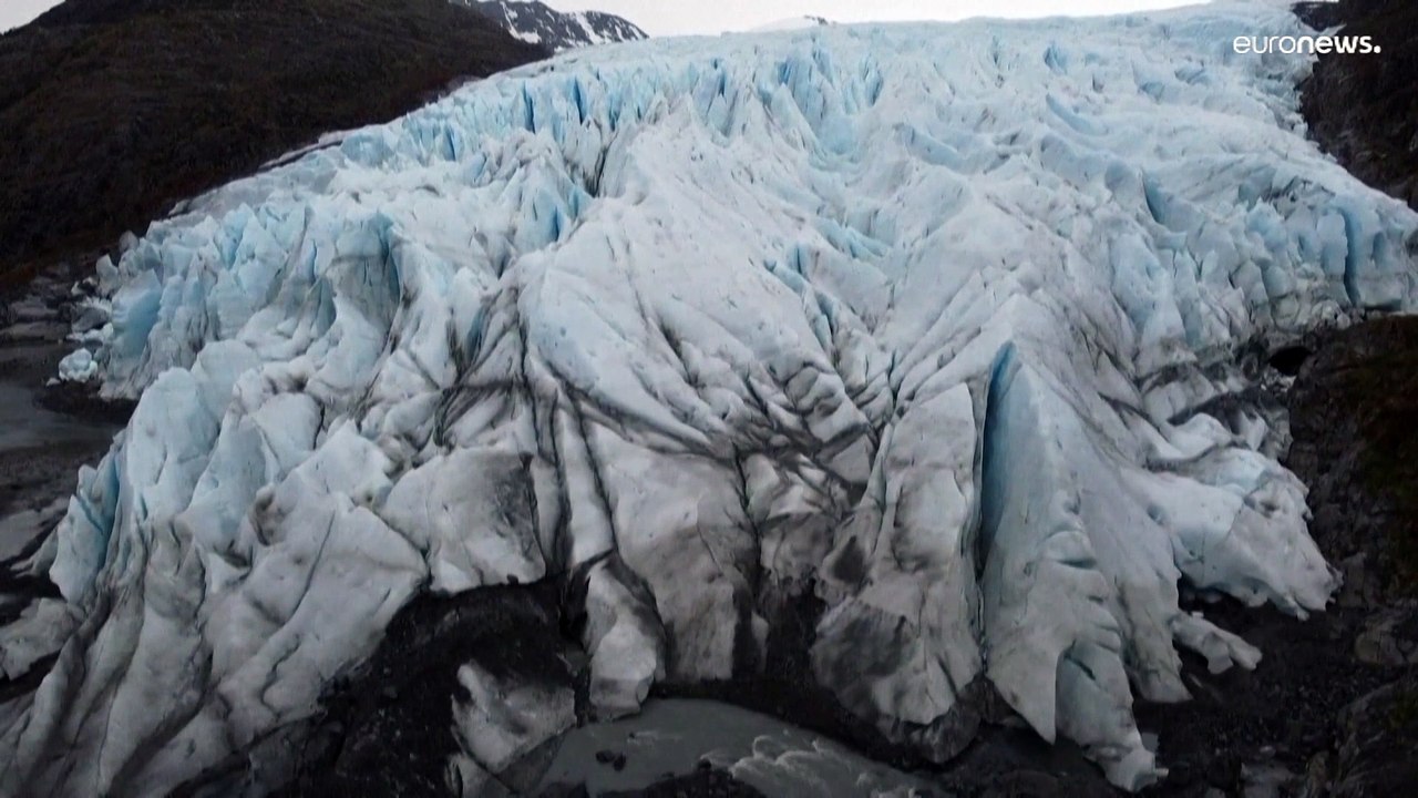 Metade dos glaciares irá desaparecer até 2100