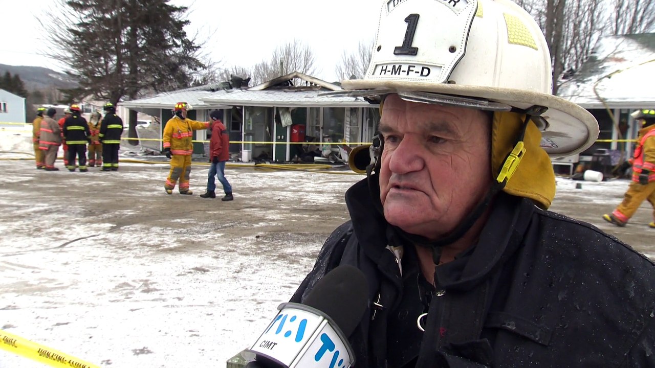 Des logements sociaux rasés par les flammes à Clair