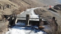 Kars'ta soğukların etkili olmasıyla HES barajı dondu