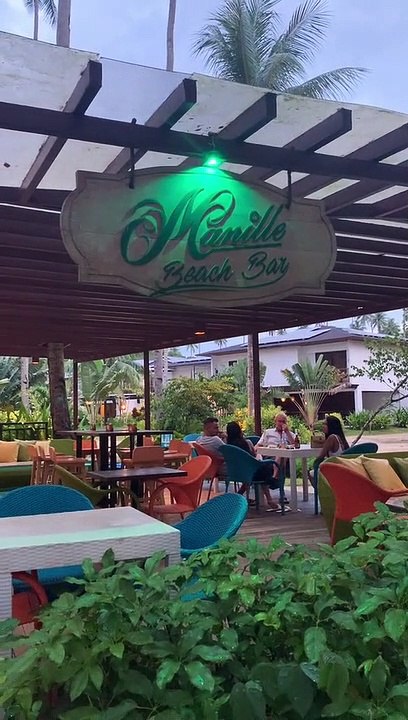 Manille Beach Bar, Lio Beach, El Nido