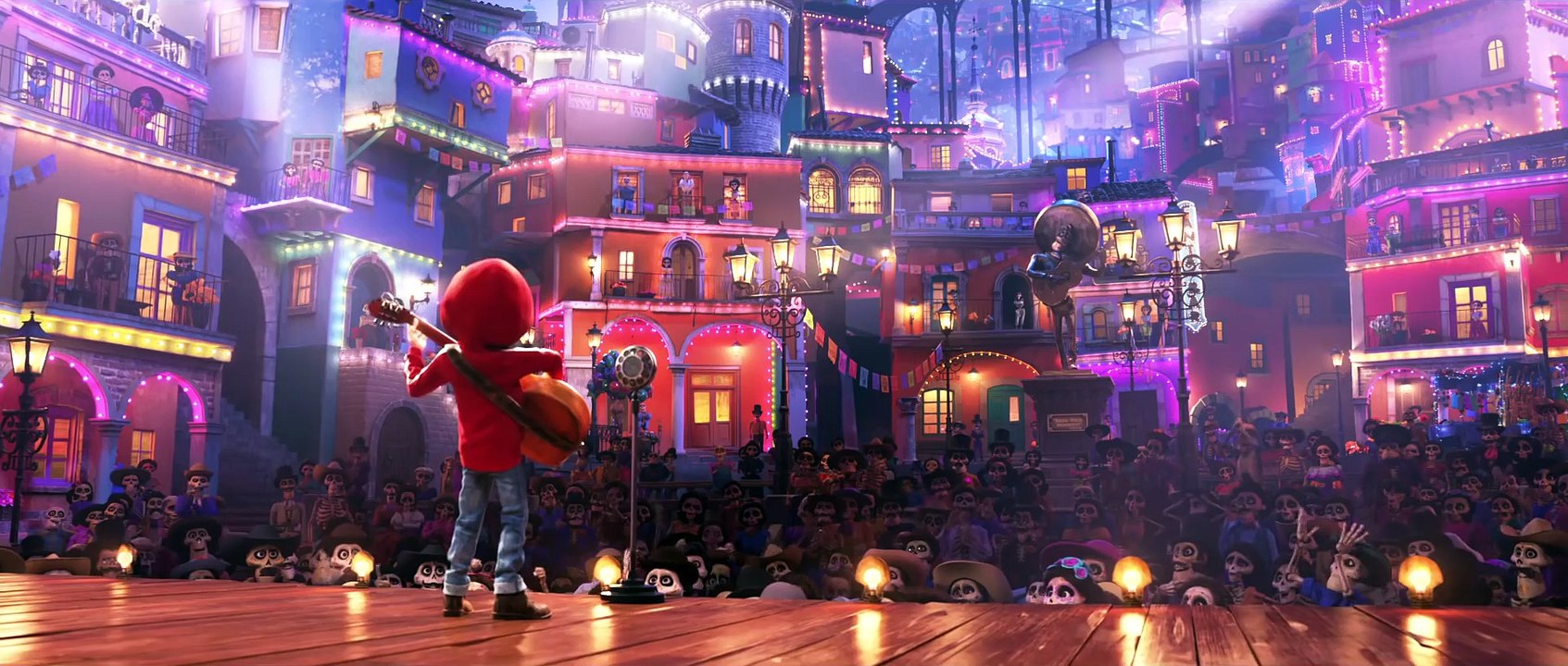 Coco - Extrait Andrea Santamaria, Damien Ferrette - Un Poco Loco [VF|HD1080p]