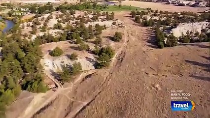 Mysteries at the Museum - Se18 - Ep10 - Operation Toothpaste, Case of the Kates and White River Monster HD Watch