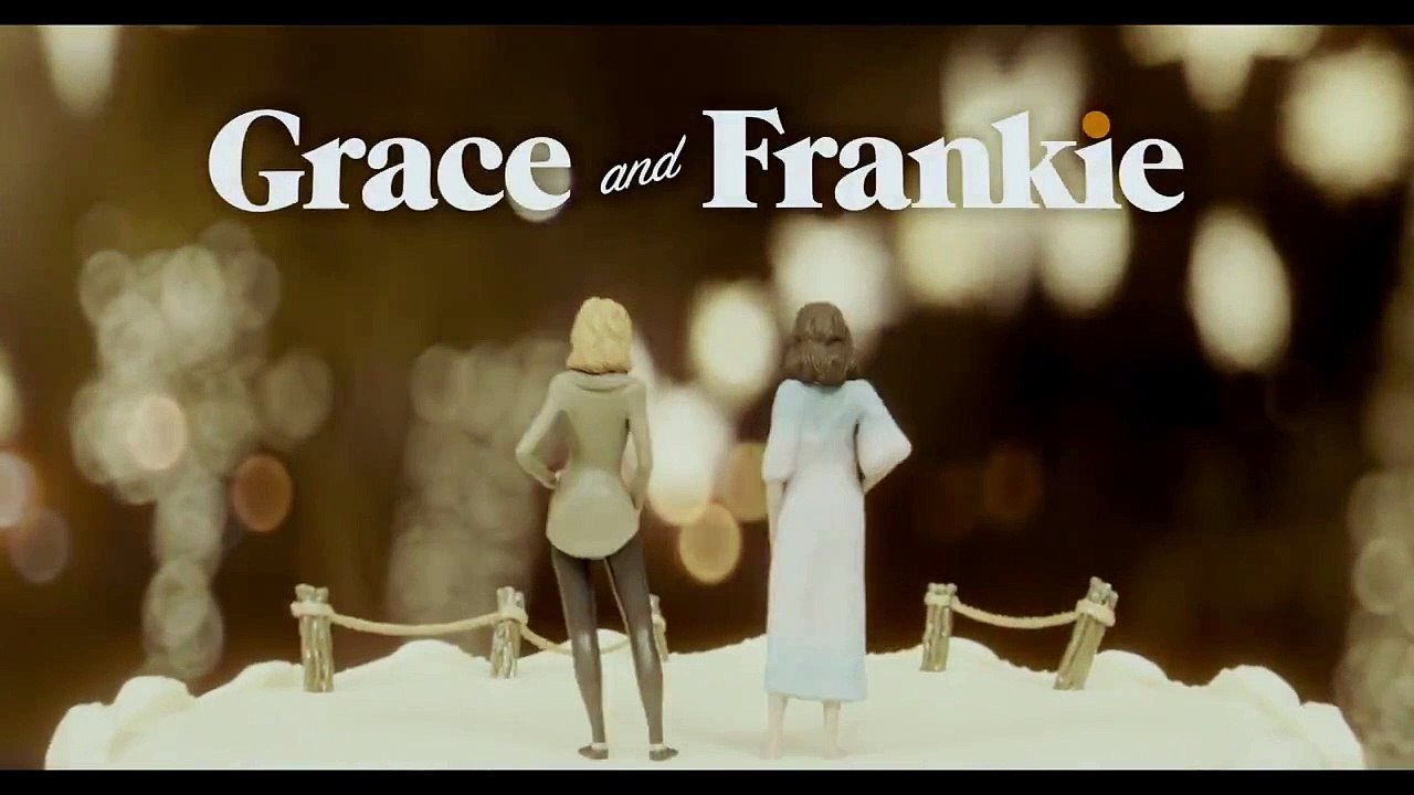 Grace and Frankie - Se6 - Ep10 - The Scent HD Watch
