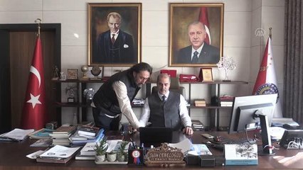 KAHRAMANMARAŞ - Kent protokolü AA'nın "Yılın Fotoğrafları" oylamasına katıldı