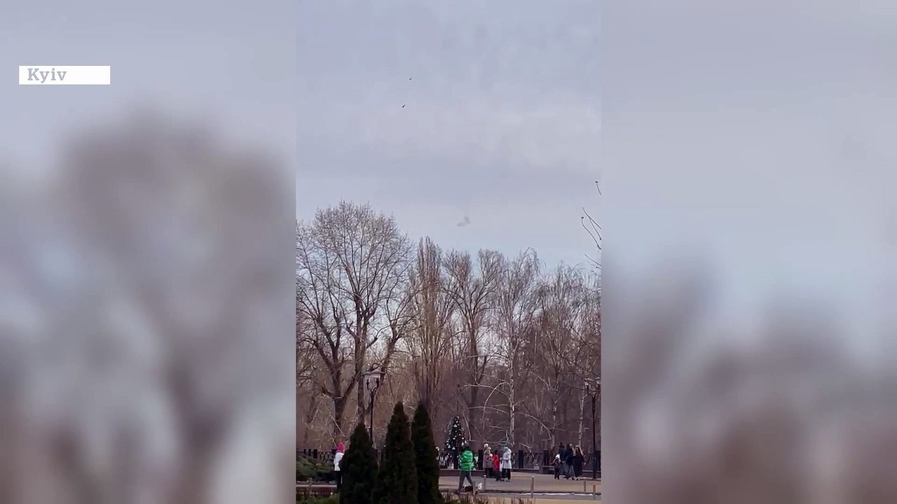 Bombs go off in Kyiv during Christmas visit by Ukrainian refugees