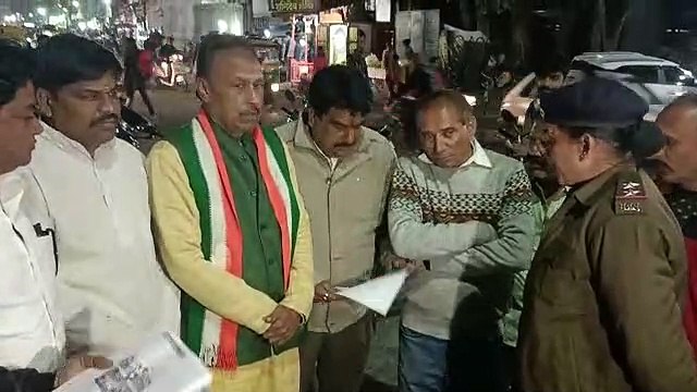 राहुल-प्रियंका के फोटो पर टिप्पणी करने वालों पर केस दर्ज कराने पहुंचे कांग्रेसी