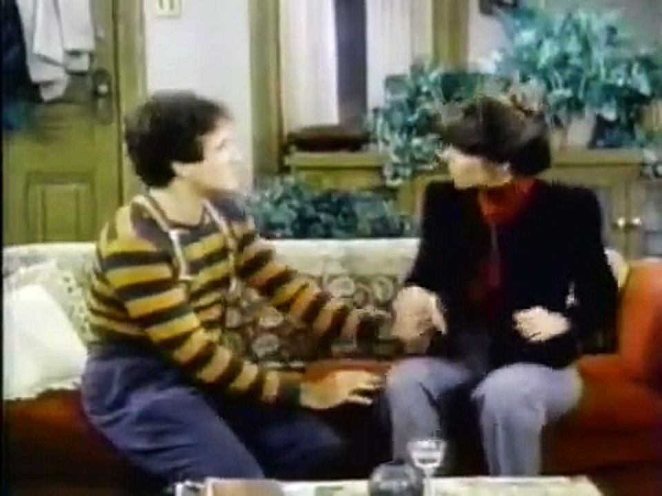 Mork and Mindy - Se4 - Ep04 - Three the Hard Way HD Watch