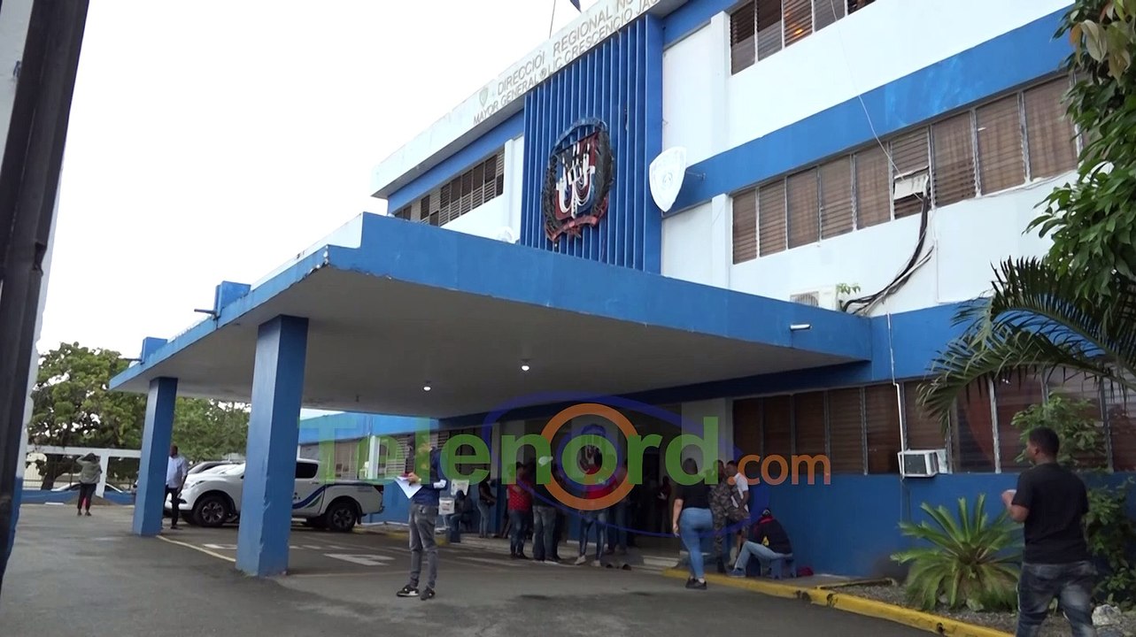 Mujer denuncia le robaron su pasola cerca del Parque Duarte SFM