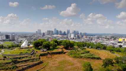 Get Organized with The Home Edit - Se1 - Ep01 - Reese Witherspoon and a Doctor's Dream Closet HD Watch