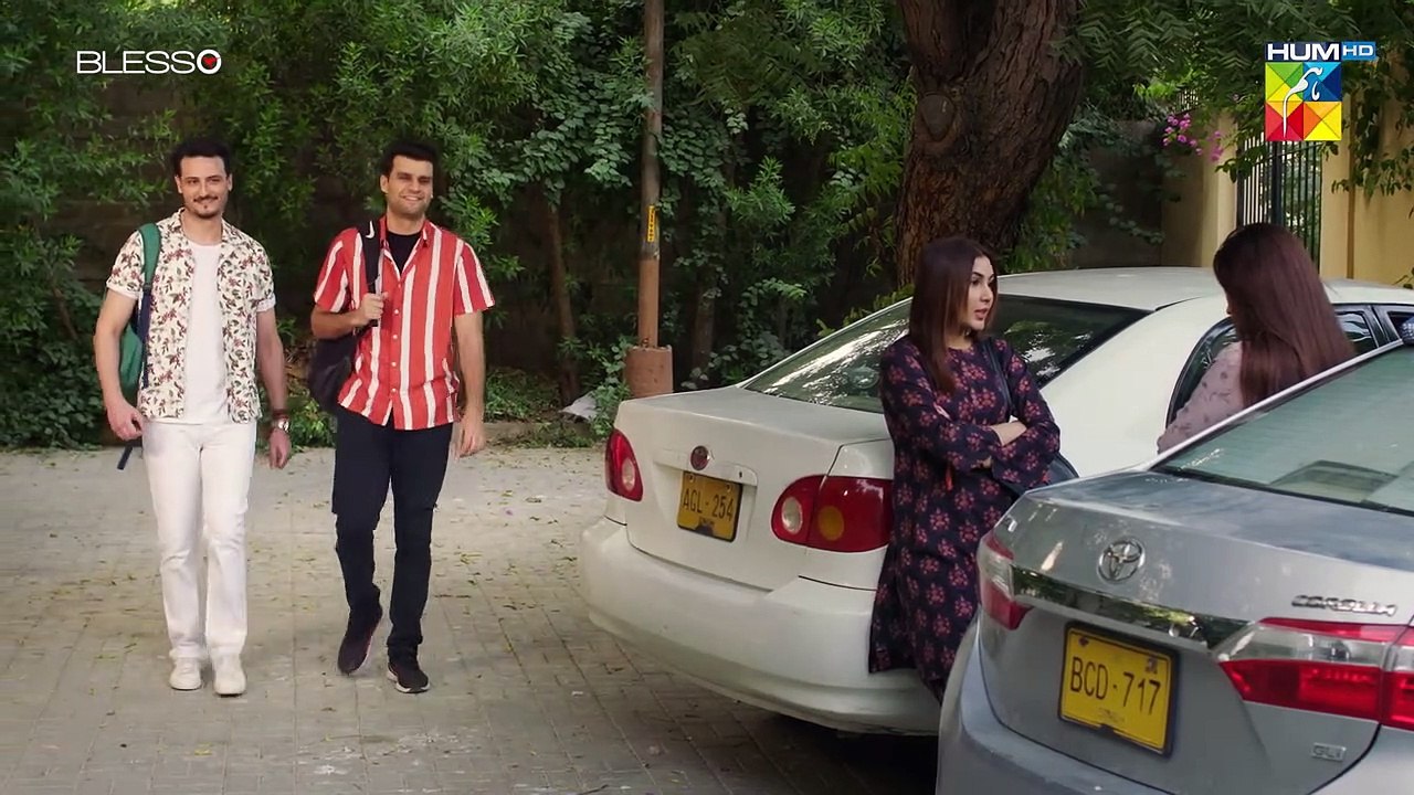 Khandan Ki izzat Sarak Par....!! Kaala Doriya #sanajaved #usmankhalidbutt