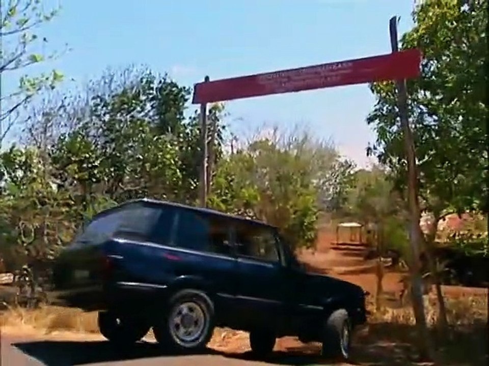 Crocodile Hunter - Ep35 HD Watch